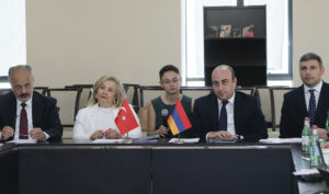 ARMENIA, TÜRKIYE HOLD SECOND MEETING ON HISTORIC ANI BRIDGE RECONSTRUCTION